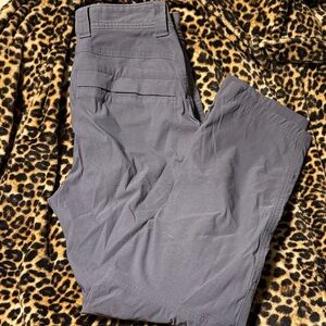 Women’s Omni-Heat Thermal Advanced Repellency Slacks Zippered Pockets